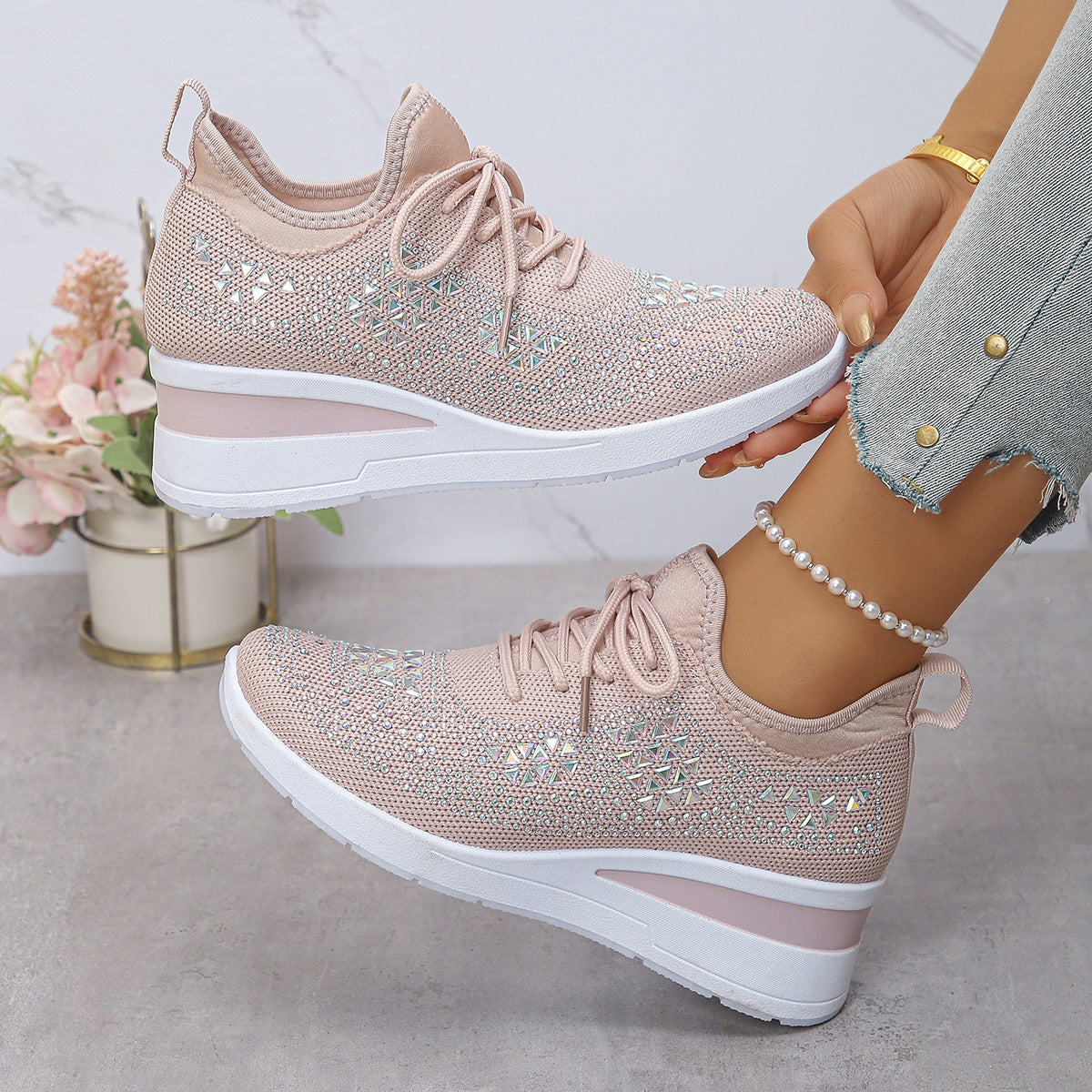 Women's wedge sneakers with rhinestones, lace-up and mesh lined
