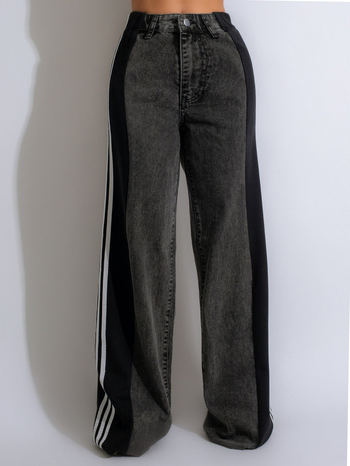High-waisted wide leg jeans with side stripe, stretchy fit