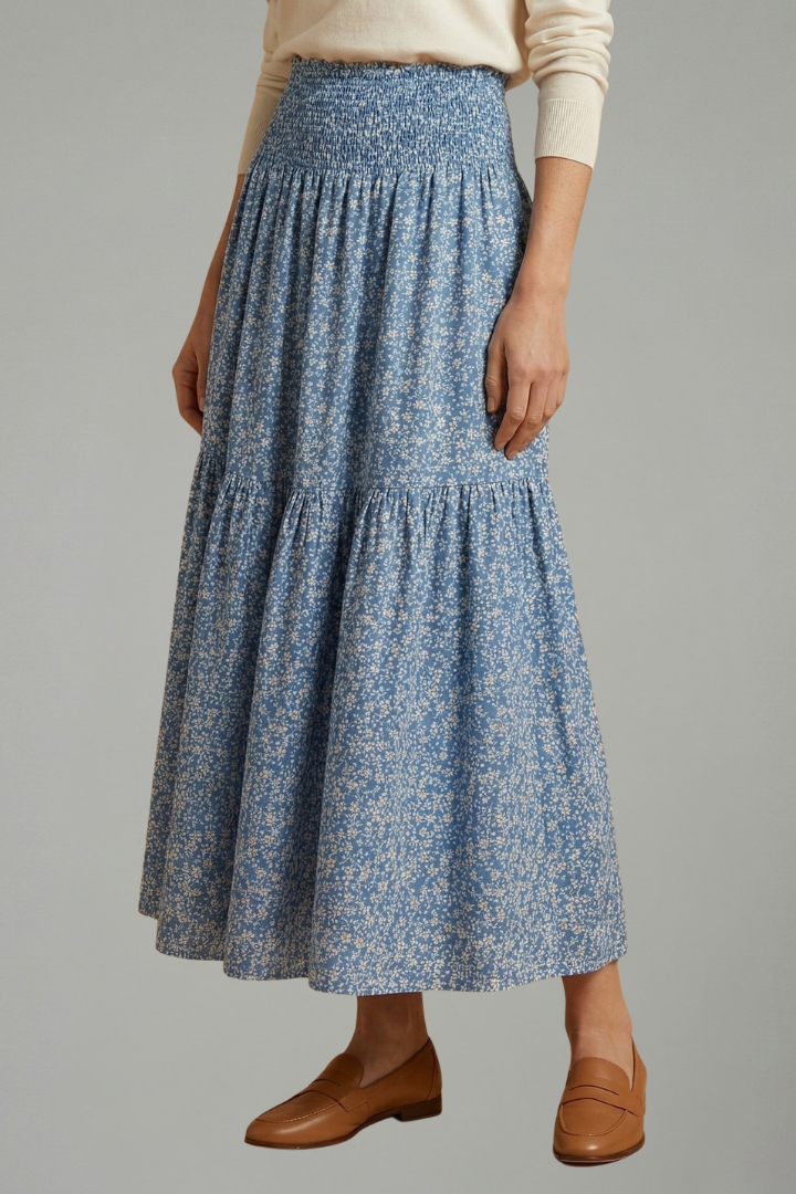 Women’s Skirt with Elastic Waistband and Floral Pattern
