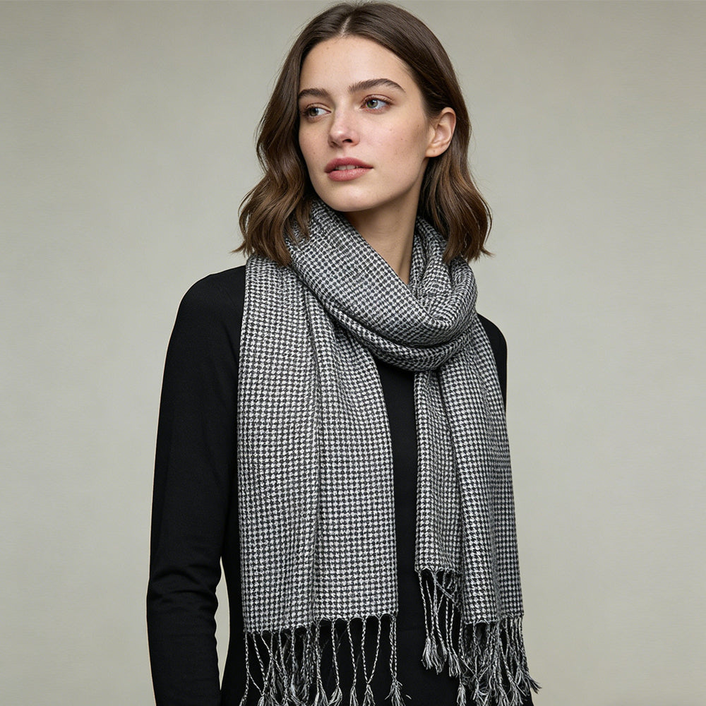 Black And White Graphic Jacquard Scarf, 1 Or 2 Pieces