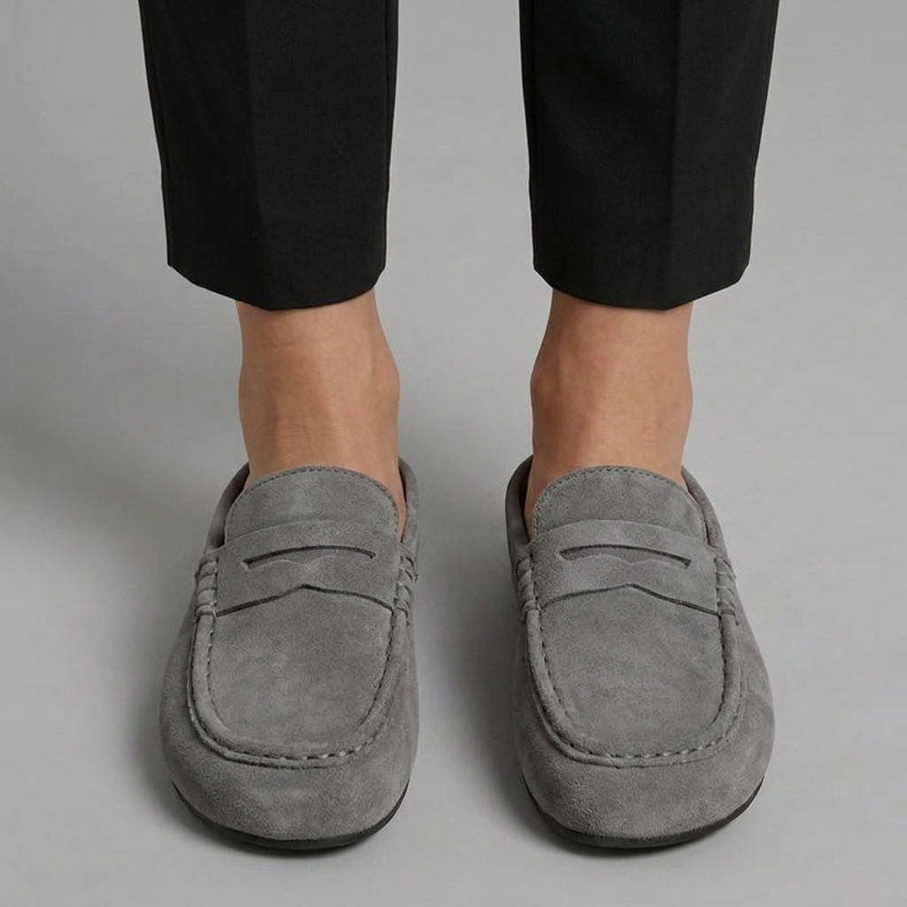Women’s Suede Mule Loafers with Round Toe