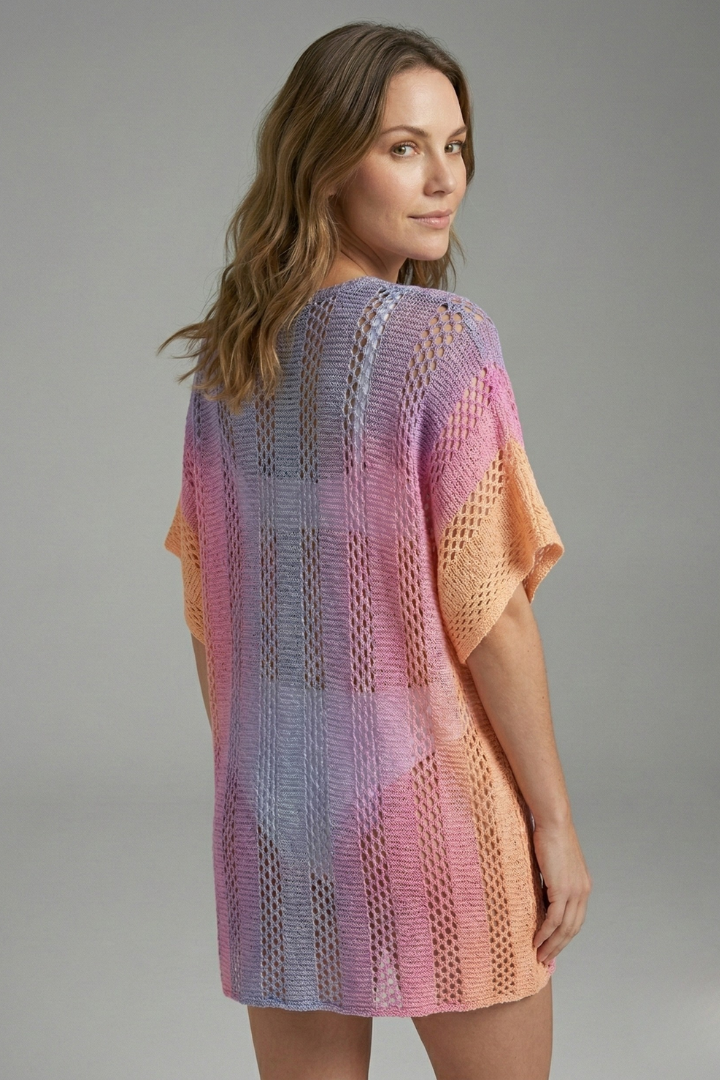 Women’s Beach Dress with V-Neck and Short Sleeves