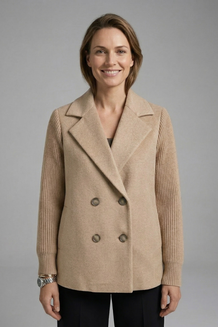 Women’s Blazer with Lapel Collar and Button Closure