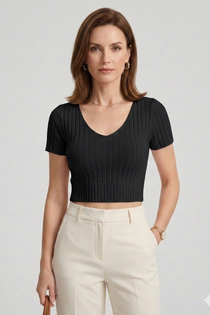 Women’s Crop Top with Short Sleeves and Ribbed Surface
