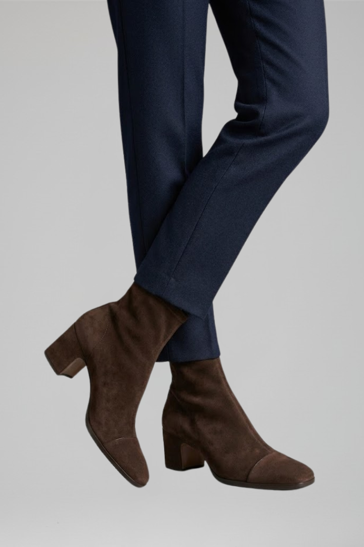 Women's Orthopaedic Heeled Boots with Block Heel for All-Day Comfort