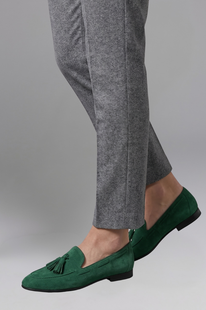 Women's Leather Flat Loafers with Slip On Design for Everyday Wear