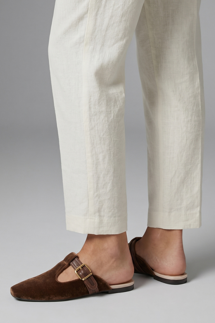 Women's Leather Flat Shoes with T Strap for Everyday Wear