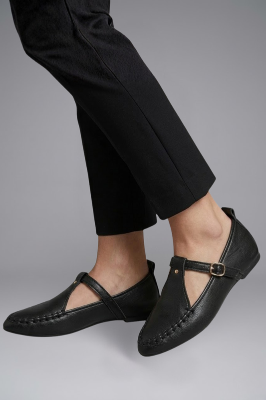 Women's Leather Flats with Adjustable Buckle Strap for Everyday Wear