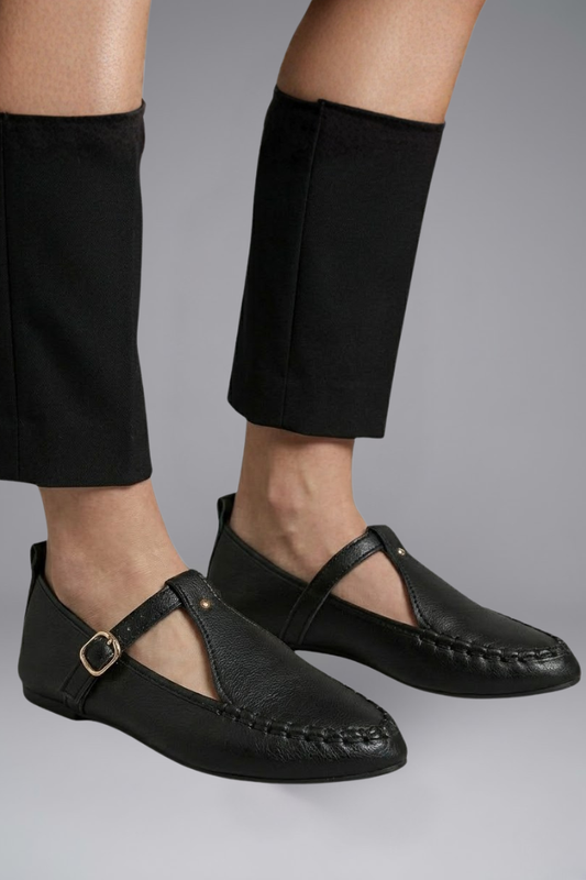 Women's Leather Flats with Adjustable Buckle Strap for Everyday Wear