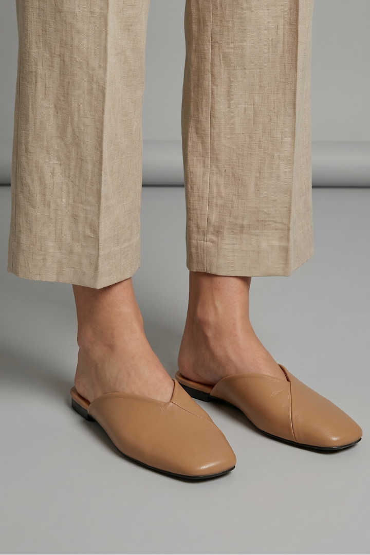 Women's Leather Sandals with Square Toe and Slip On