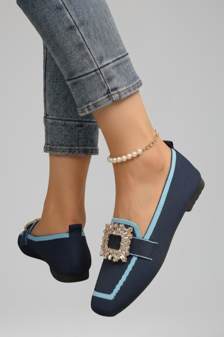 Women's Loafers with Decorative Buckle for Everyday Wear