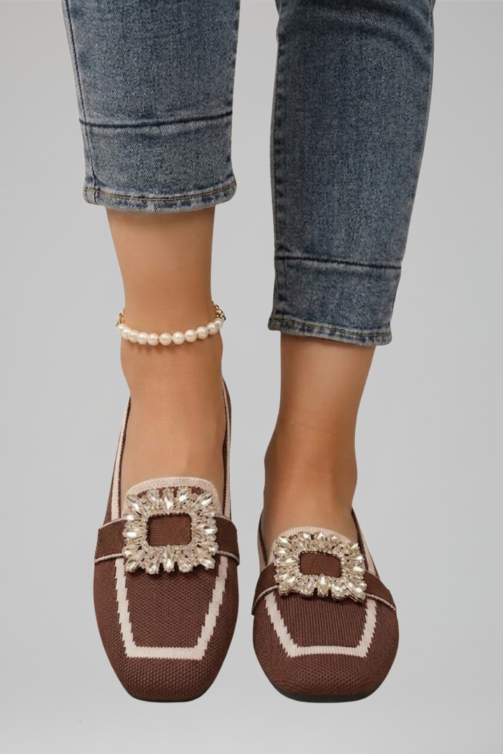 Women's Loafers with Decorative Buckle for Everyday Wear