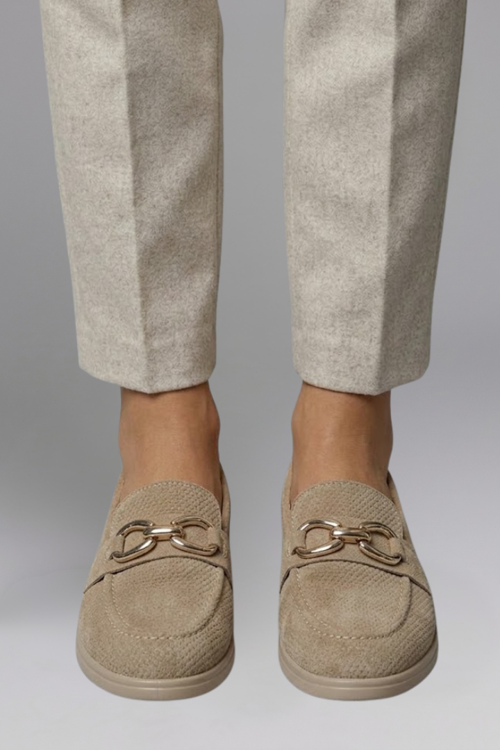 Women's Loafers with Flat Rubber Sole for Everyday Wear