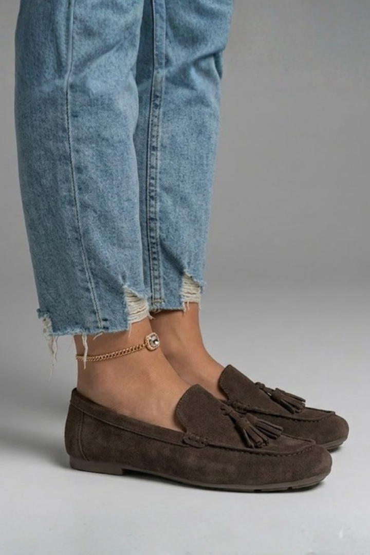 Women's Loafers with Flat Tassel for Everyday Wear