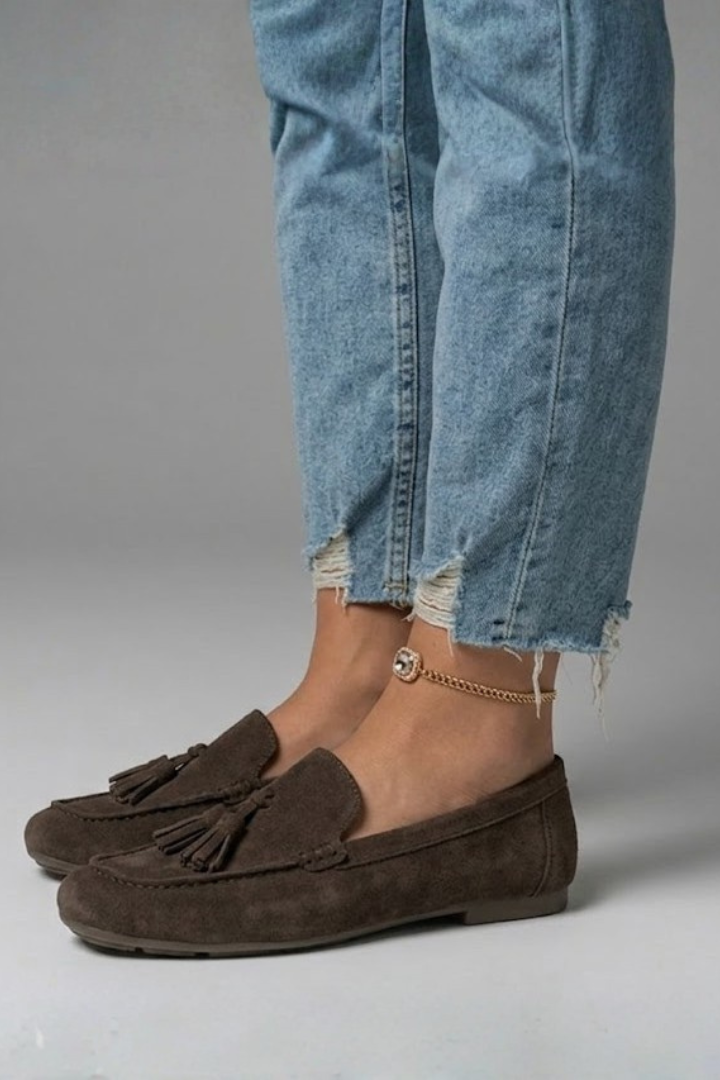 Women's Loafers with Flat Tassel for Everyday Wear
