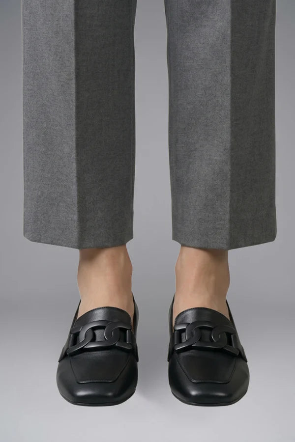 Women's Loafers with Slip-On Design for All-Season Wear