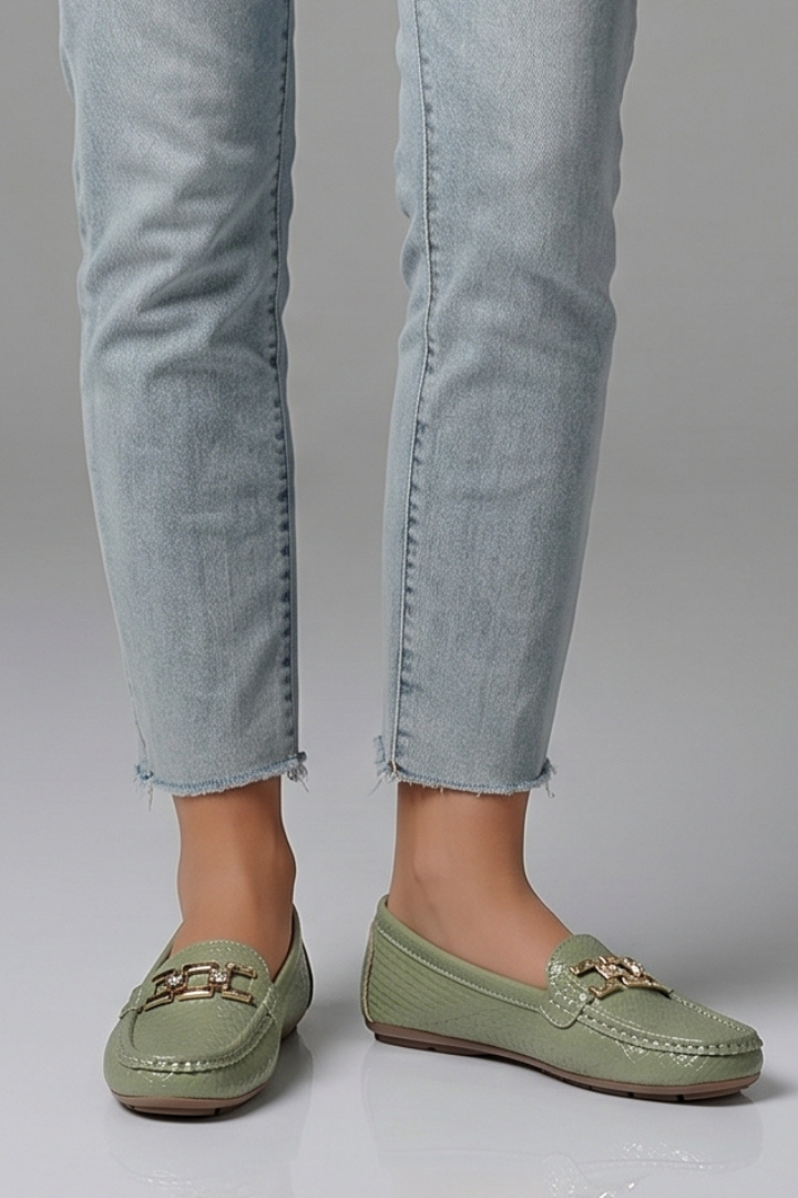 Women's Loafers with Textured Upper for Everyday Wear