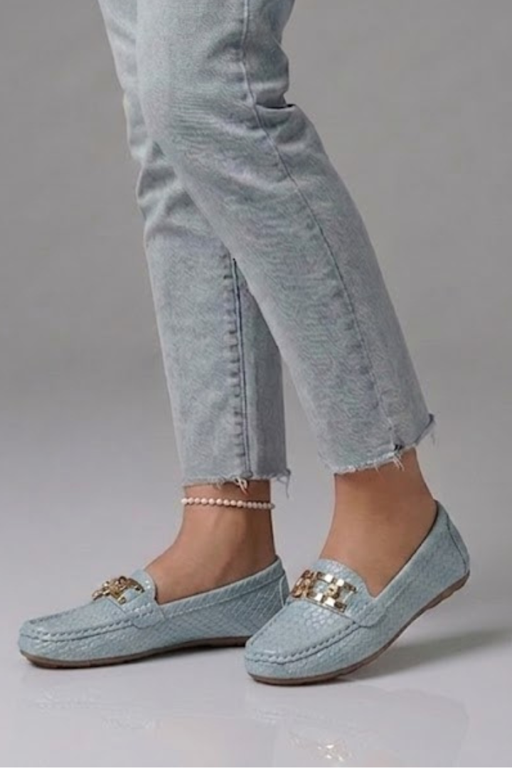 Women's Loafers with Textured Upper for Everyday Wear