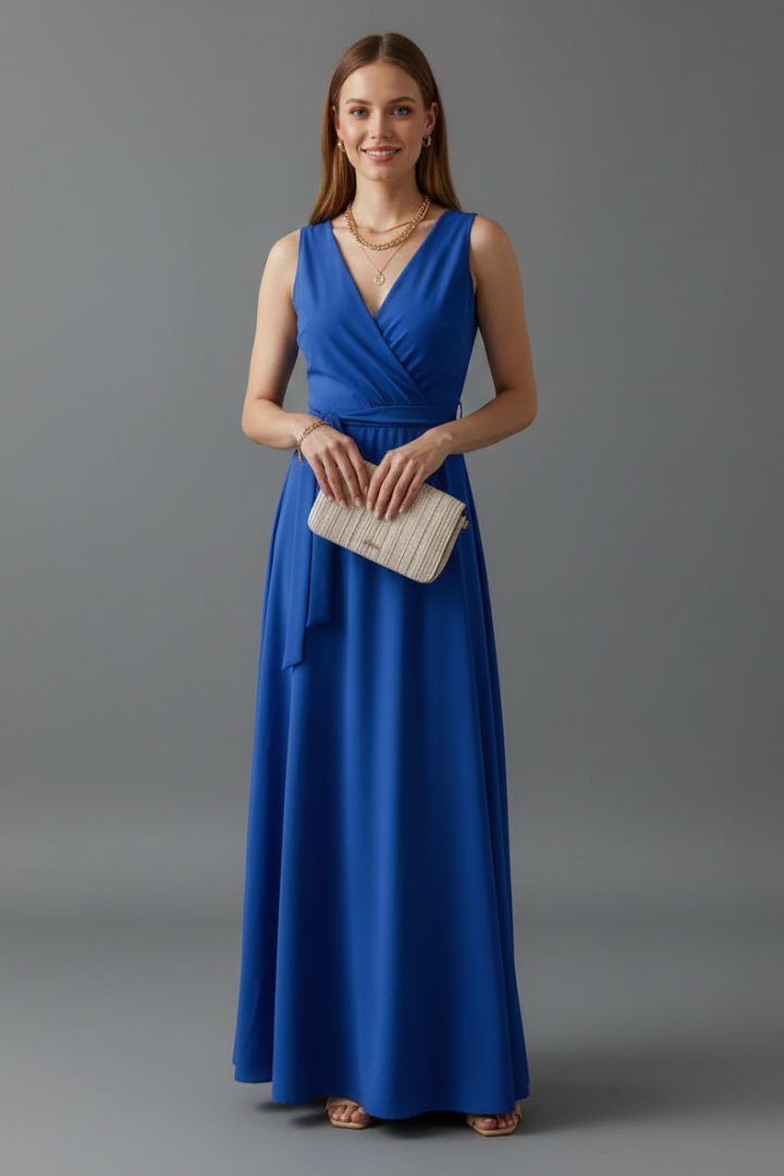 Women’s Long Dress with V-Neck and Sleeveless Cut