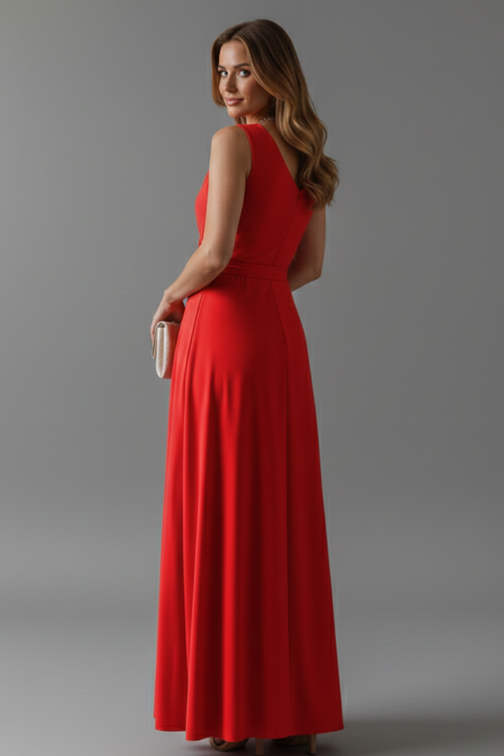 Women’s Long Dress with V-Neck and Sleeveless Cut