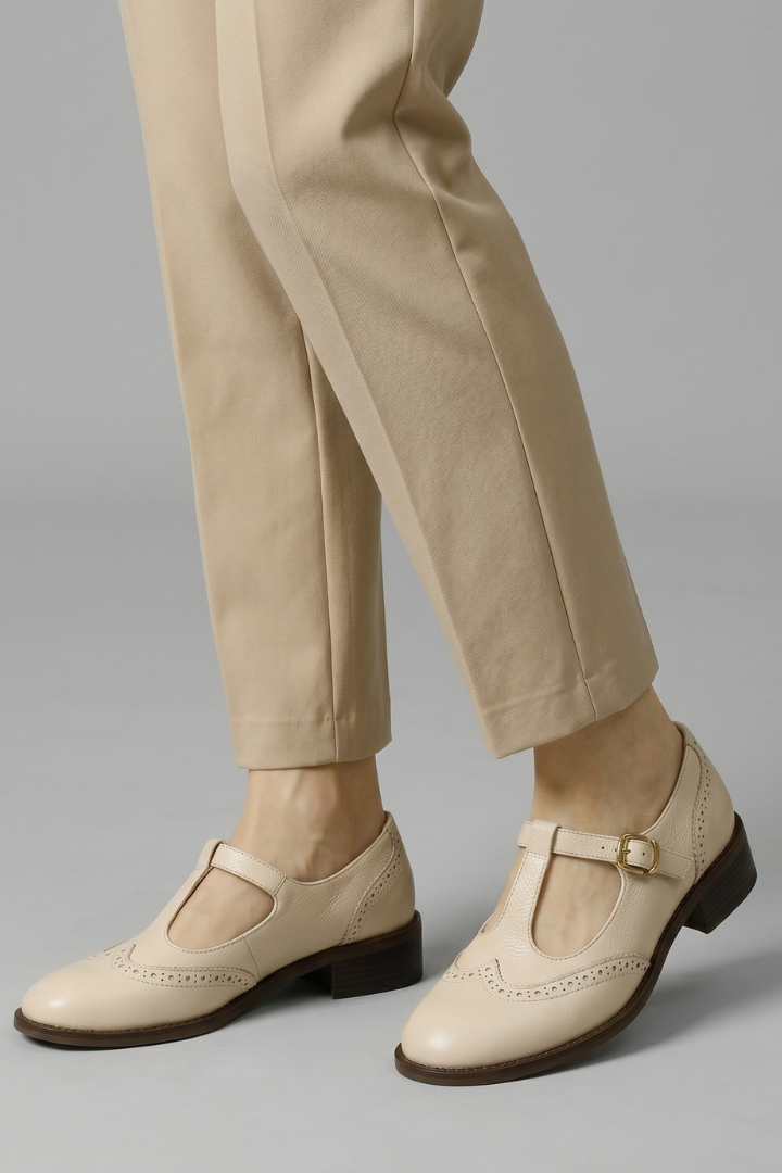 Women's Mary Jane Flat Shoes with T-Strap Closure for Everyday Wear