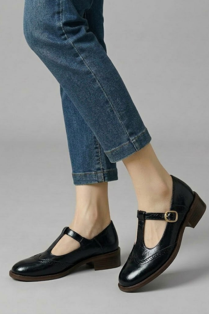 Women's Mary Jane Flat Shoes with T-Strap Closure for Everyday Wear