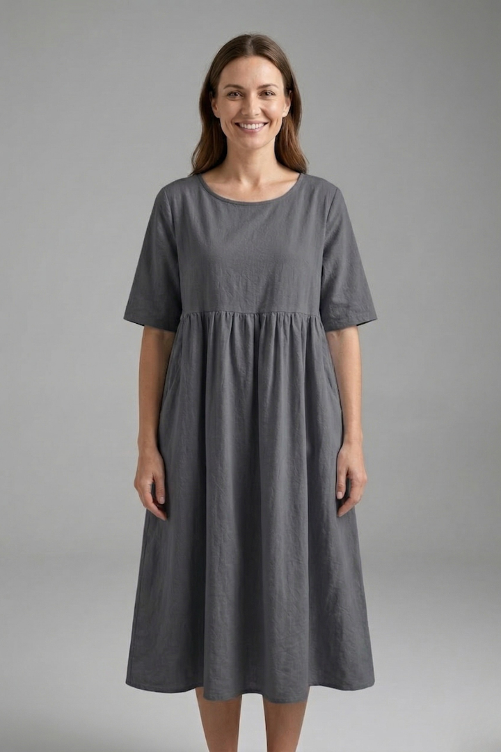 Women’s Midi Dress with Round Neck and Short Sleeves