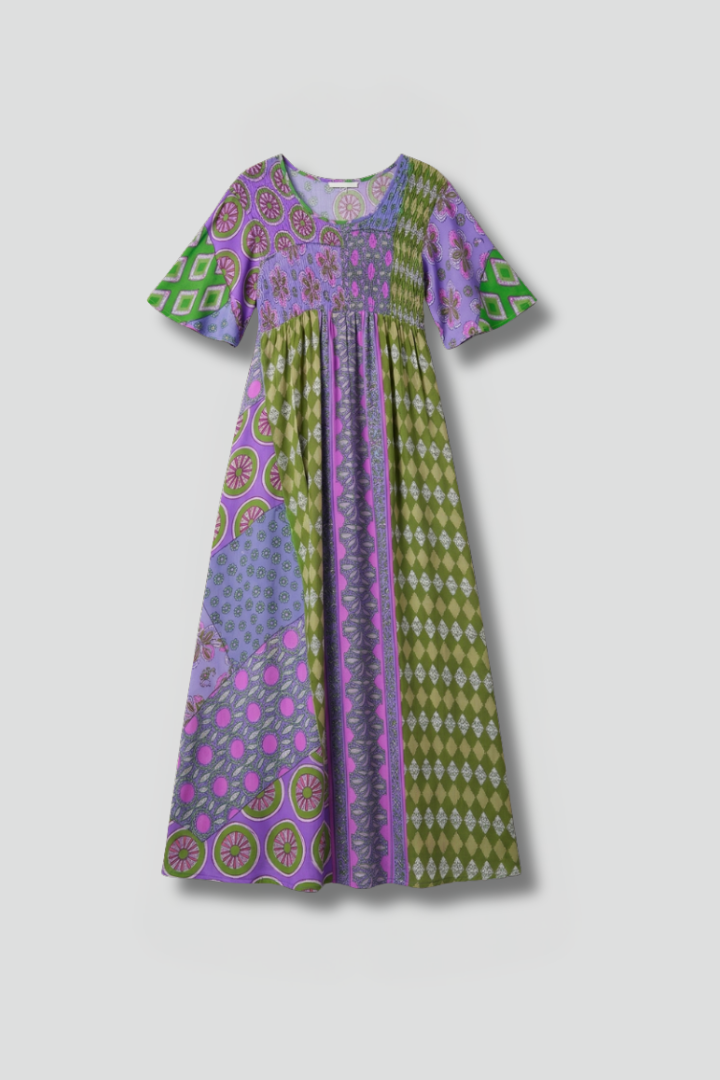 Women’s Midi Dress with Paisley Pattern and Round Neckline