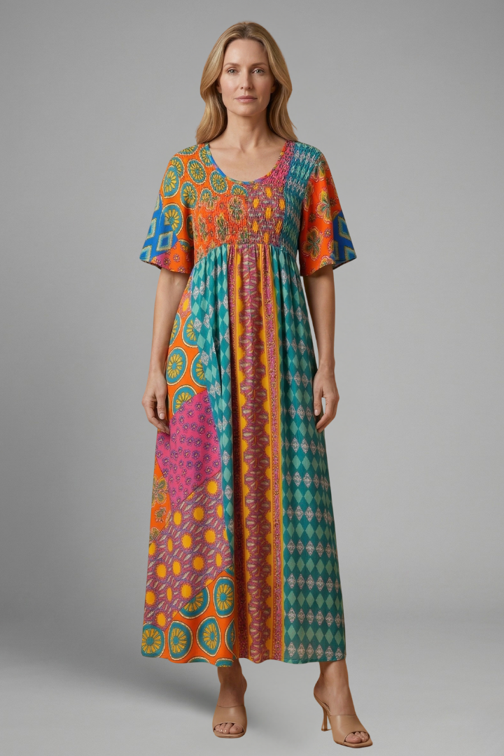 Women’s Midi Dress with Paisley Pattern and Round Neckline