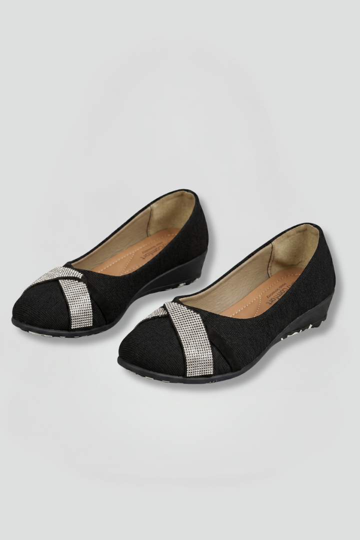 Women's Orthopaedic Flats with Textured Fabric Upper for Everyday Wear