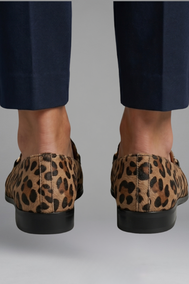 Women's Orthopaedic Loafers with Pointed Toe for Casual Wear