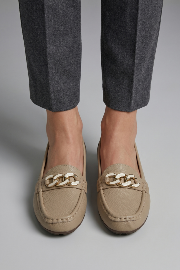 Women's Orthopaedic Loafers with Textured Upper for Everyday Wear