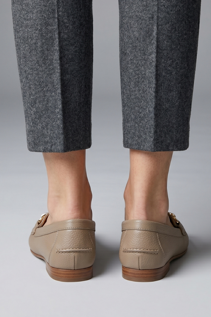 Women's Orthopaedic Loafers with Textured Upper for Everyday Wear
