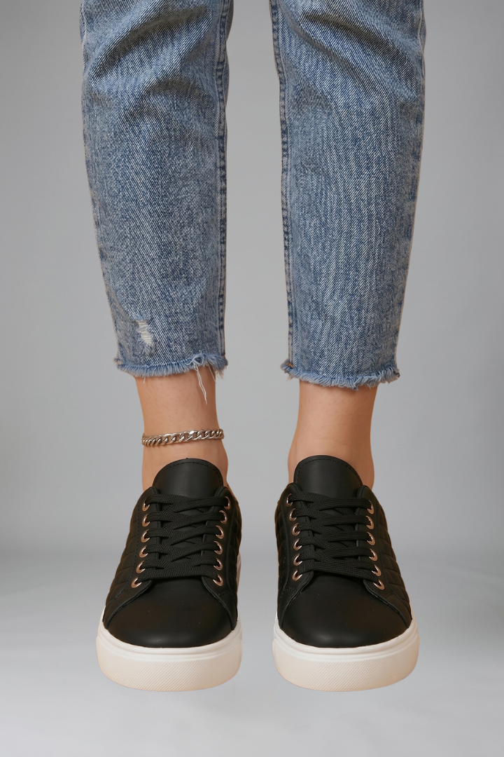 Women's Orthopaedic Trainers with Flat Rubber Outsole for Everyday Wear
