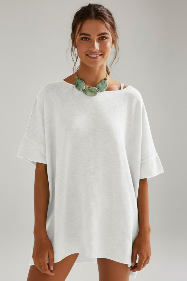 Women’s Oversized T-Shirt with Round Neckline and Short Sleeves