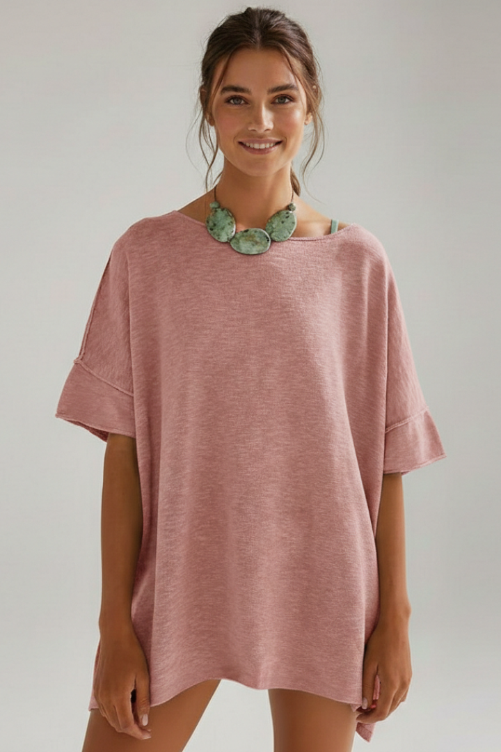 Women’s Oversized T-Shirt with Round Neckline and Short Sleeves