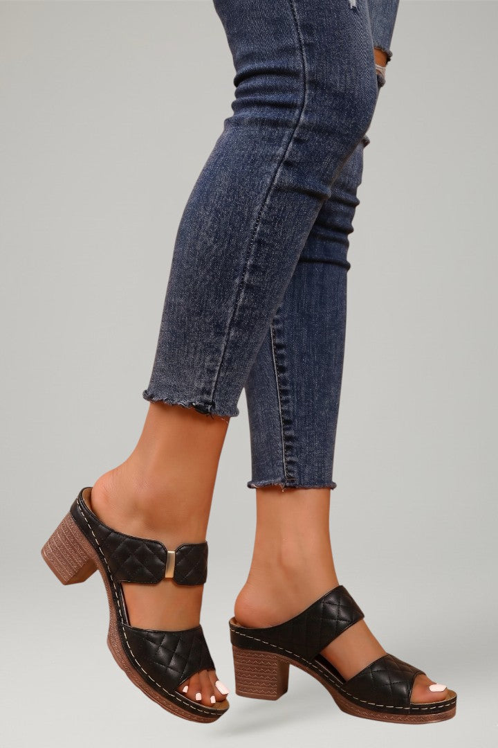 Women's Sandals with Adjustable Straps and Block Heel