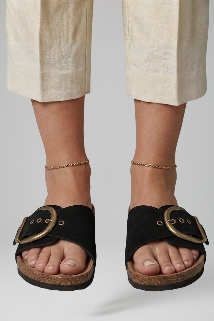 Women's Sandals with Buckle Fastening and Textured Sole