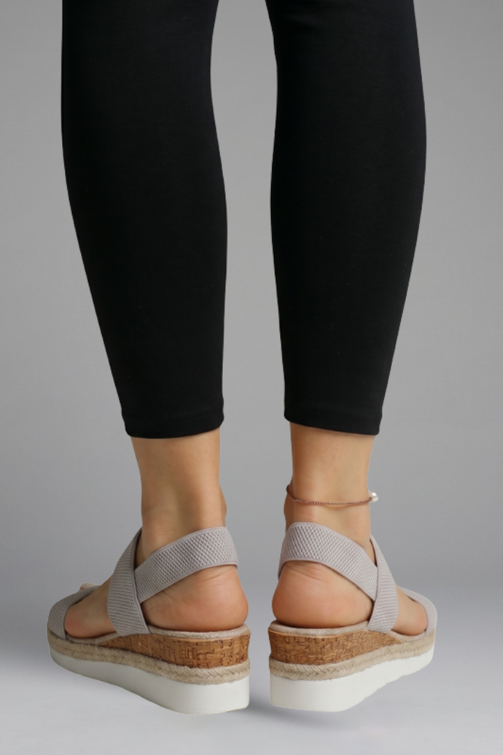 Women's Sandals with Stretch-Fit Straps for Summer