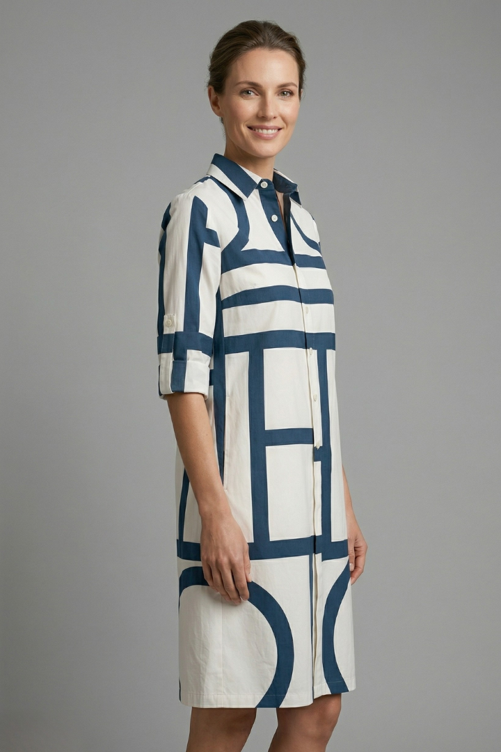 Women’s Shirt Dress with Collar and Button Fastening