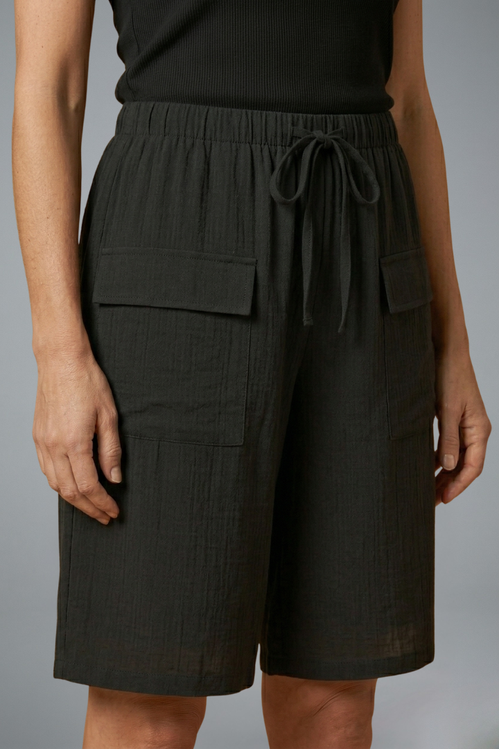 Women’s Shorts with Elasticated Waistband and Drawstring