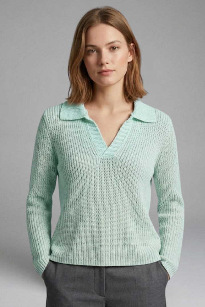 Women’s Top with Open Neck and Three-Quarter Sleeves