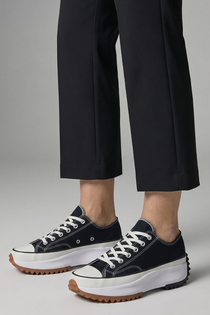 Women's Trainers with Leather Platform Sole for All-Season Wear