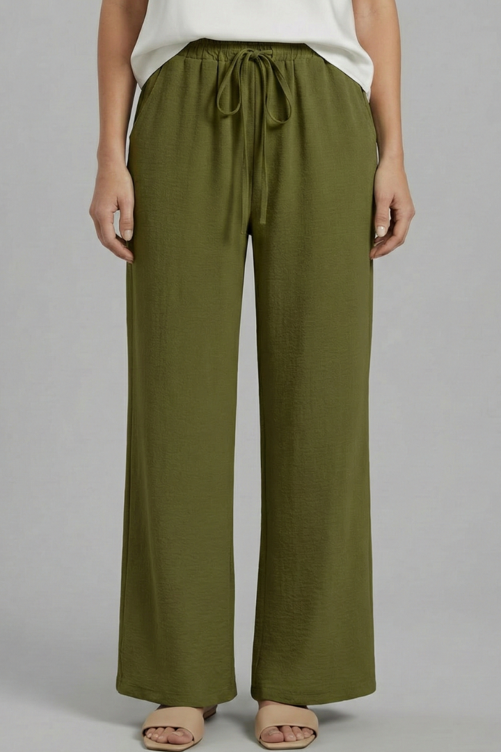 Women’s Trousers with Elastic Waist and Side Pockets
