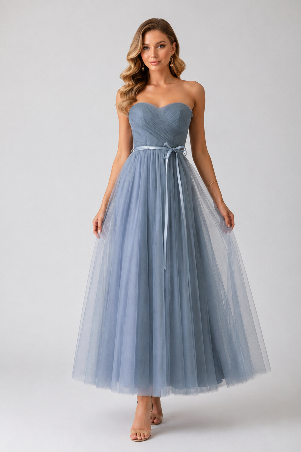Women’s Tulle Dress with Sweetheart Neck