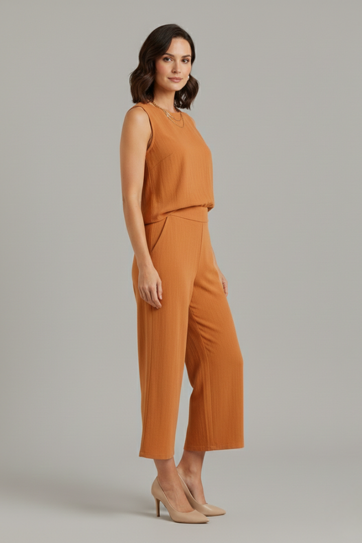 Women’s Two-Piece Set with Sleeveless Top and Cropped Trousers