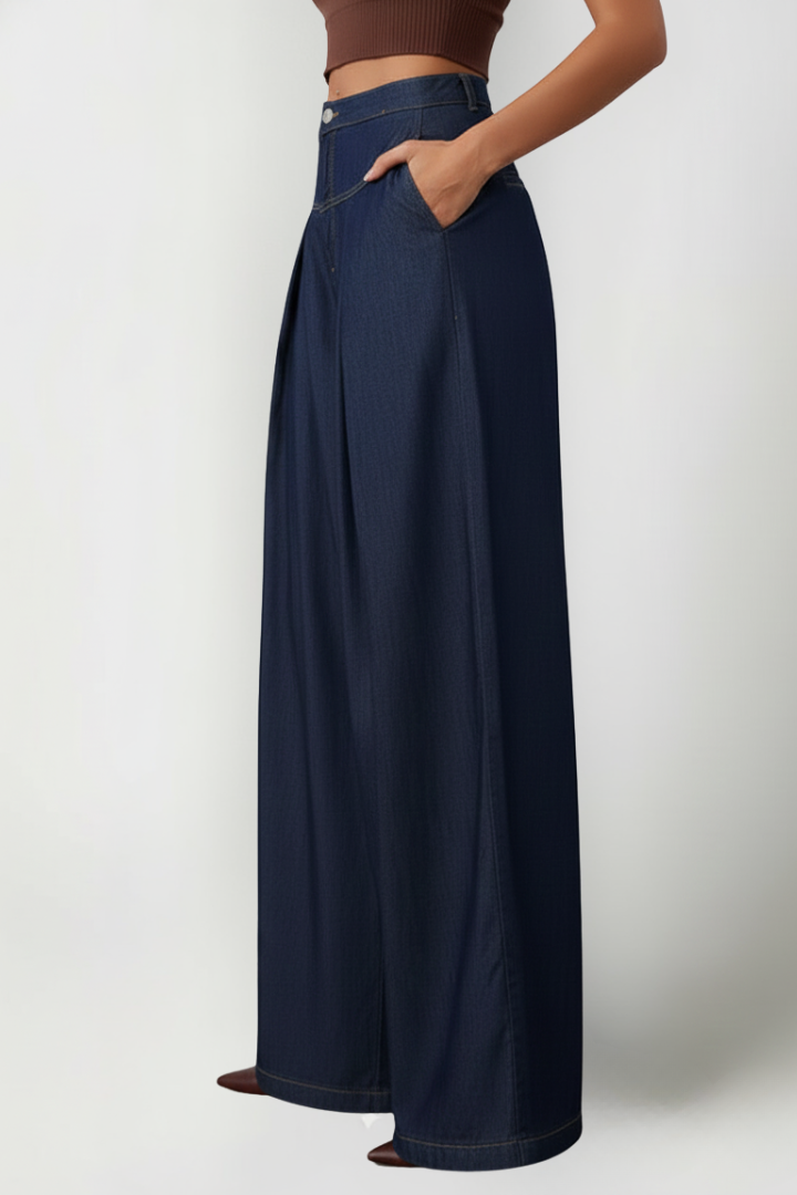 Women’s Wide-Leg Trousers with Front Pleats and Button Fastening