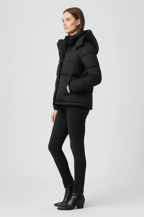 Women’s Down Jacket with Insulation and Secure Fit