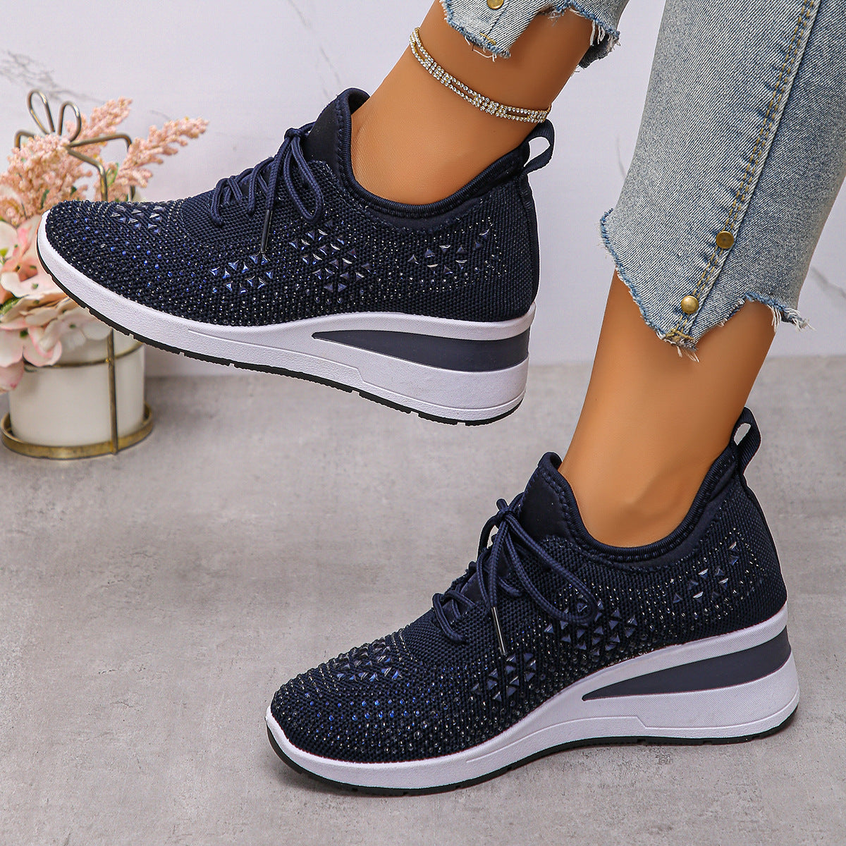 Women's wedge sneakers with rhinestones, lace-up and mesh lined