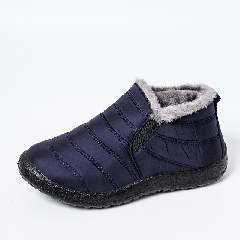 Slip-on snow boots with plush lining, waterproof and lightweight